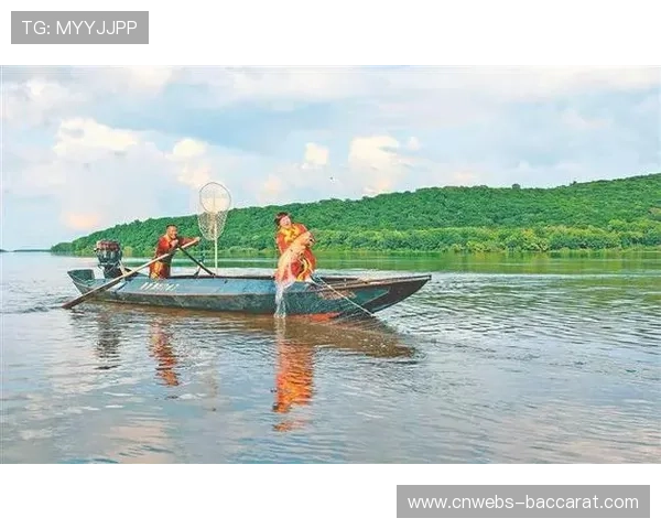 饶河选手江畔漫步,创新结合体育与自然放松压力 饶河选手江畔漫步,创新结合体育与自然放松压力